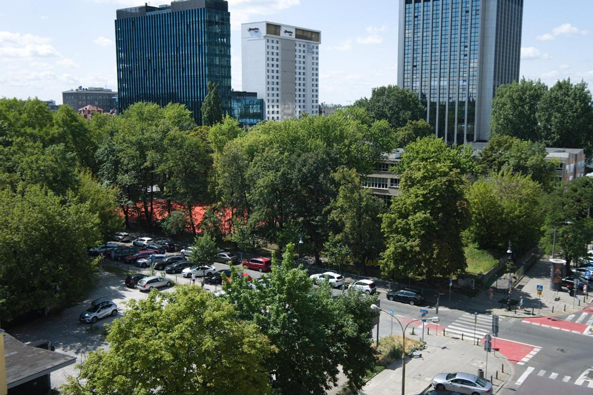 Noctis City Center Варшава Экстерьер фото